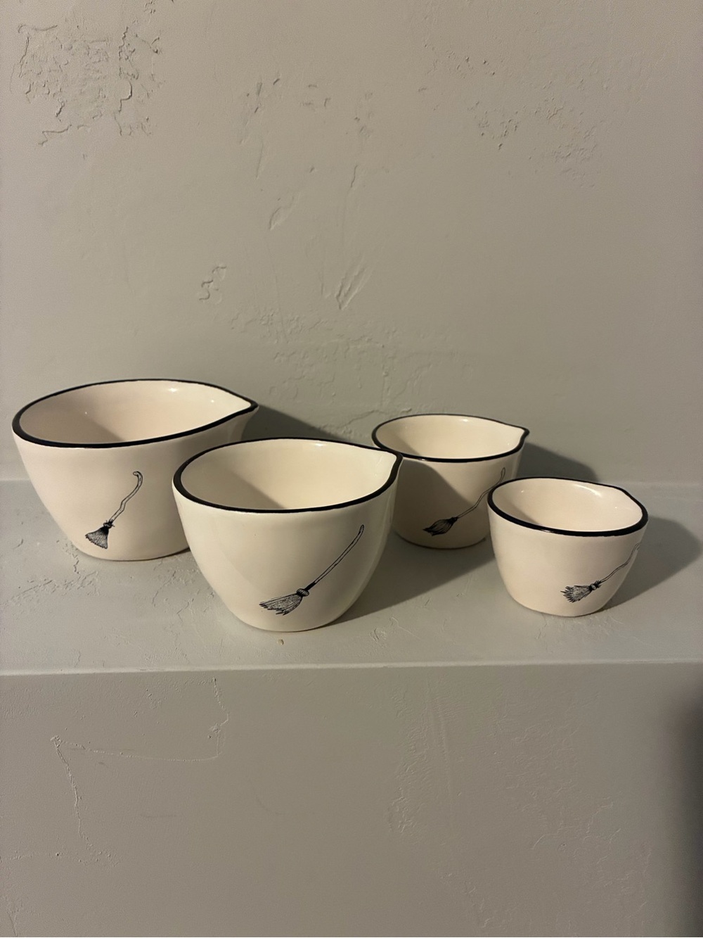 Rae Dunn broom measuring cups